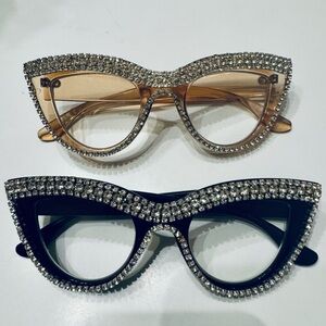 Rhinestone-Embellished pair of cat eye Readers Glasses Set +2.50- Black and Tan